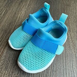 Toddler Cat & Jack Blue Mesh Sneakers Size 5